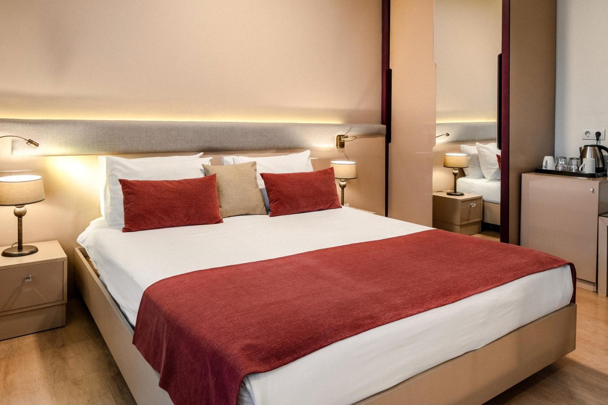 Cheya Besiktas Istanbul Bosphorus City Center Hotel & Suites מראה חיצוני תמונה